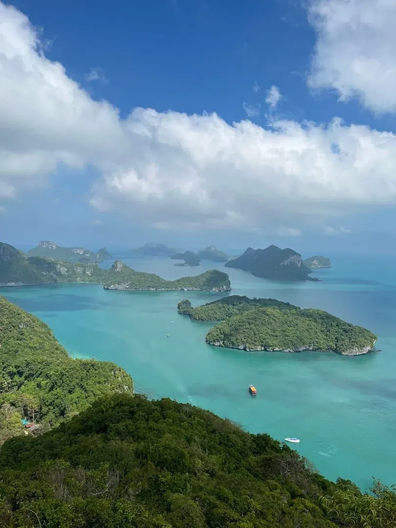 Ang Thong Wua Talab Viewpoint: Koh Samui's 42-Island Hike