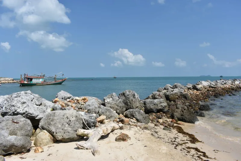 Bang Po Beach shoreline near Napasai Samui, Koh Samui, view 3