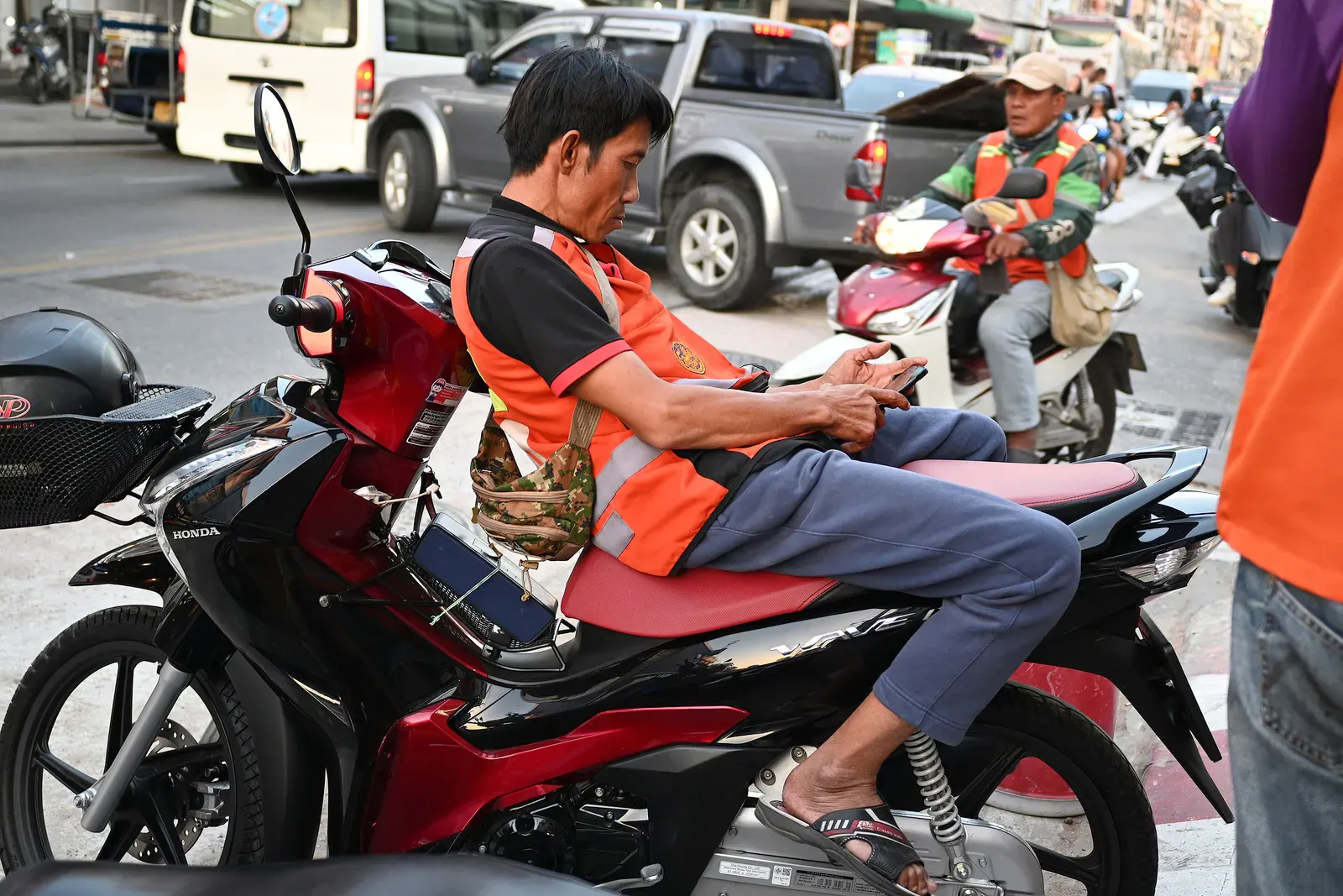 Motorbike Taxi Koh Samui: Fares, Safety and Rules (2026)