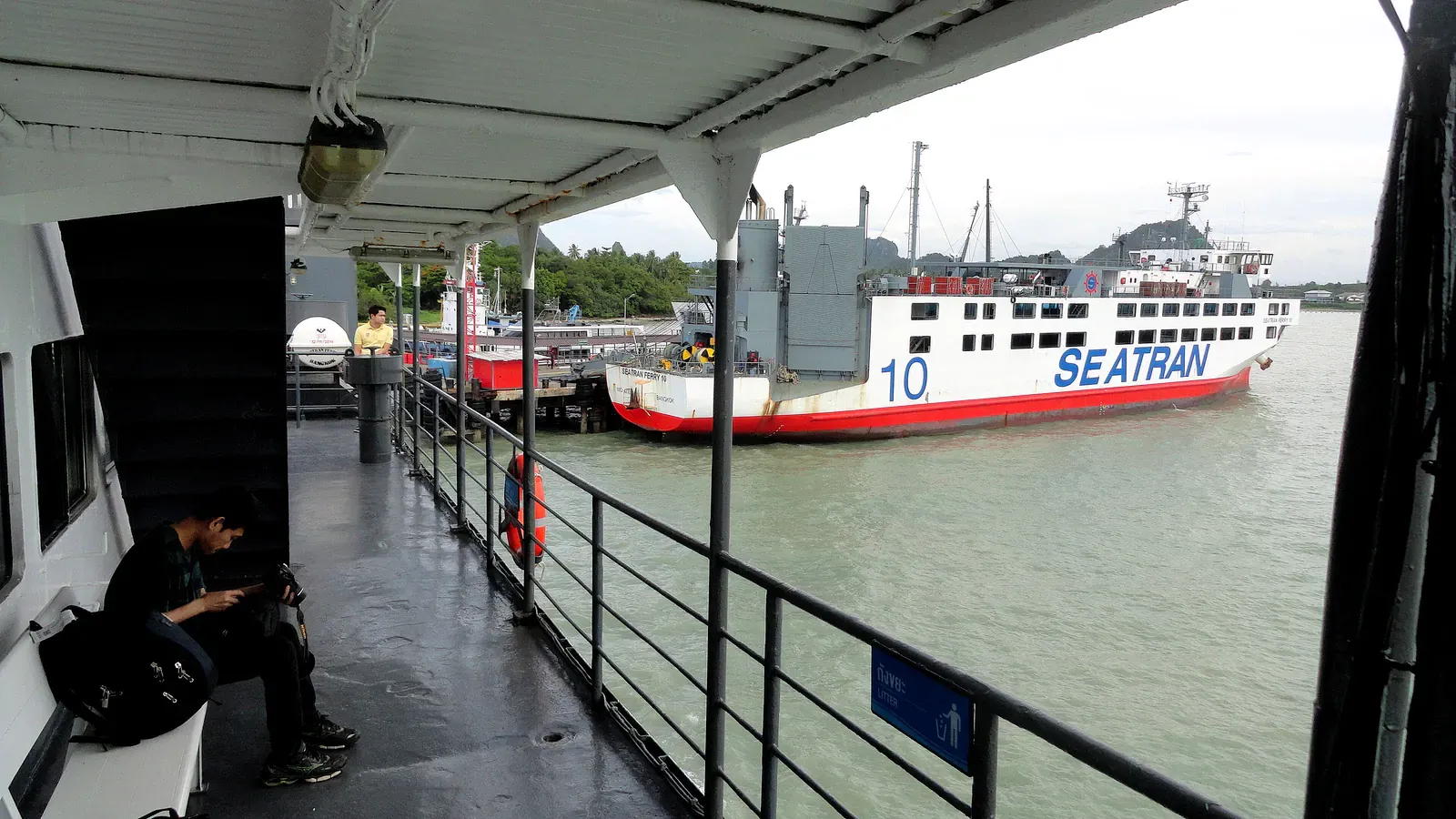 Bangkok to Koh Samui by Bus and Ferry: 4 Overland Routes (2026)