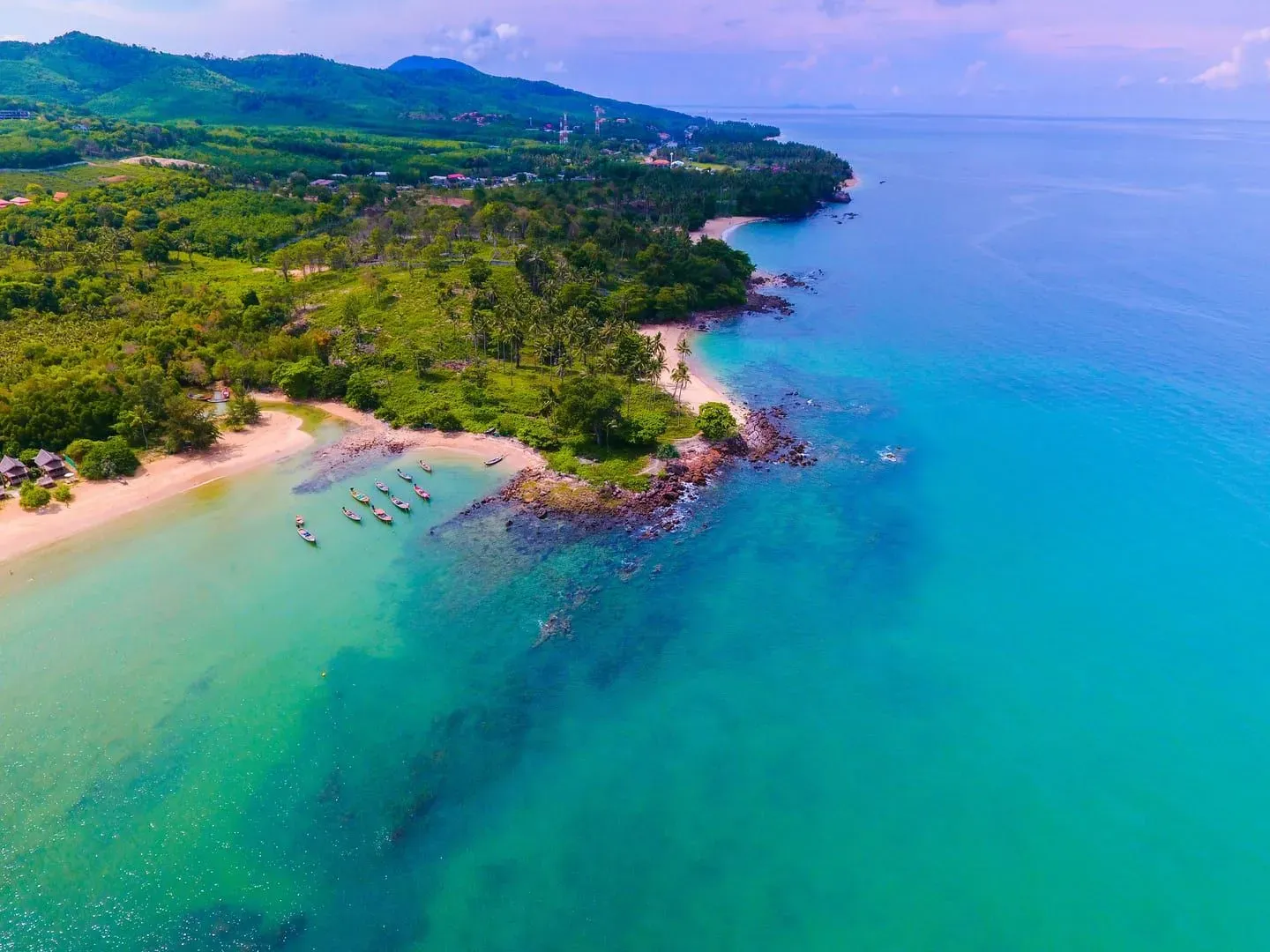 Koh Samui vs Koh Lanta: Which Island Fits Your Trip? (2026)