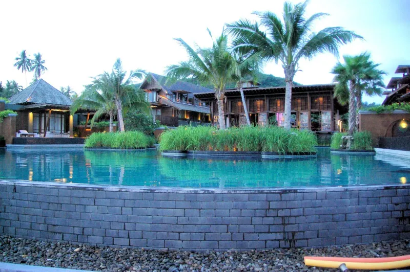 Mai Resort 2010 Pool