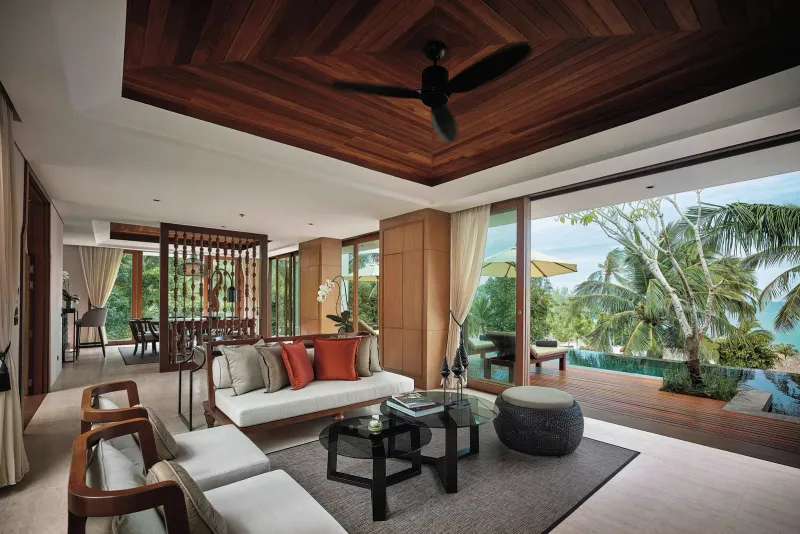 The Ritz-Carlton: Pool