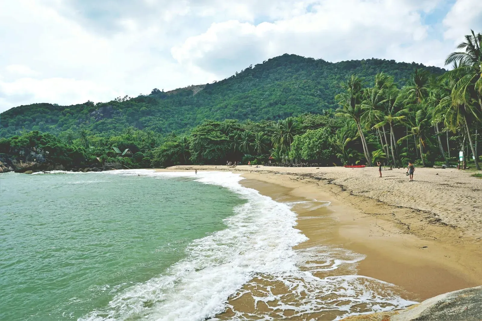 Koh Samui Weather August: 100 mm Rain, 32.4°C, Sea 29.5°C
