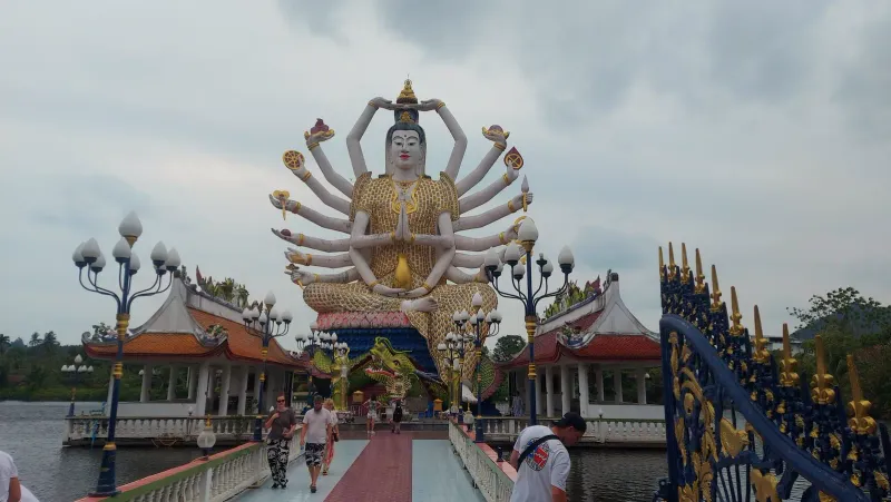 Temple grounds at Wat Bo Phuttharam, Bophut, Koh Samui
