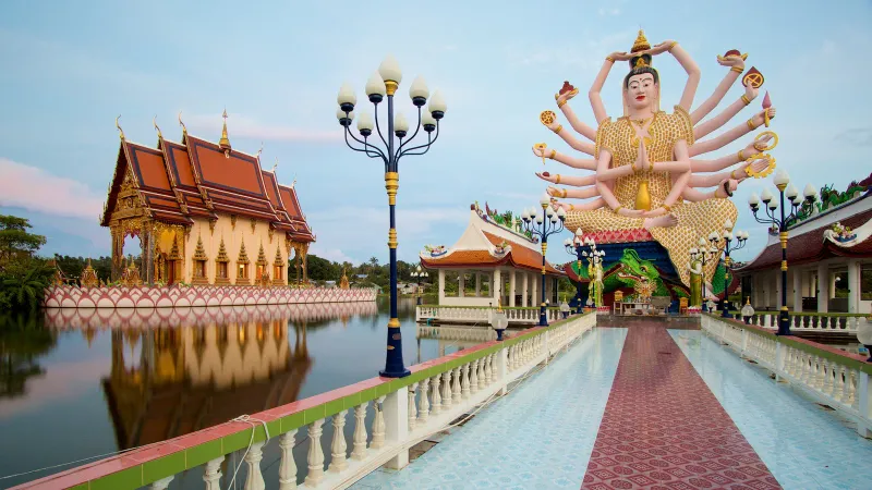 Temple grounds at Wat Lamai, Koh Samui